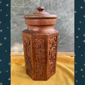 Beautiful vintage hand carved wooden jar with lid : 70’s : India sheesham wood